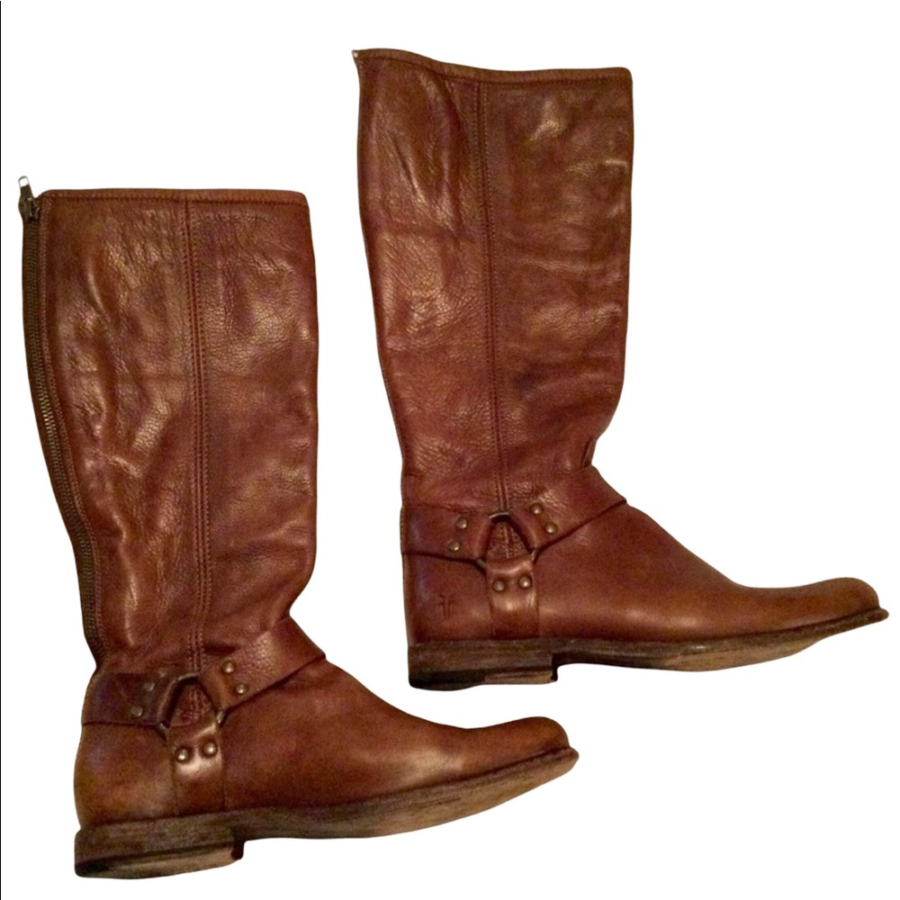 FRYE ALL LEATHER BOOTS. EUC